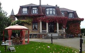 B＆B デ ファイフ ザルゲン